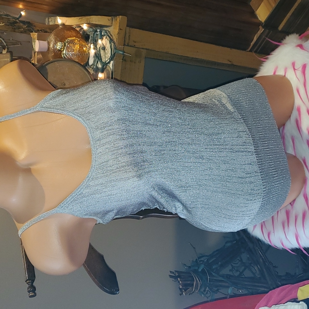 Bebe metallic adjustable strap tank top XS EUC